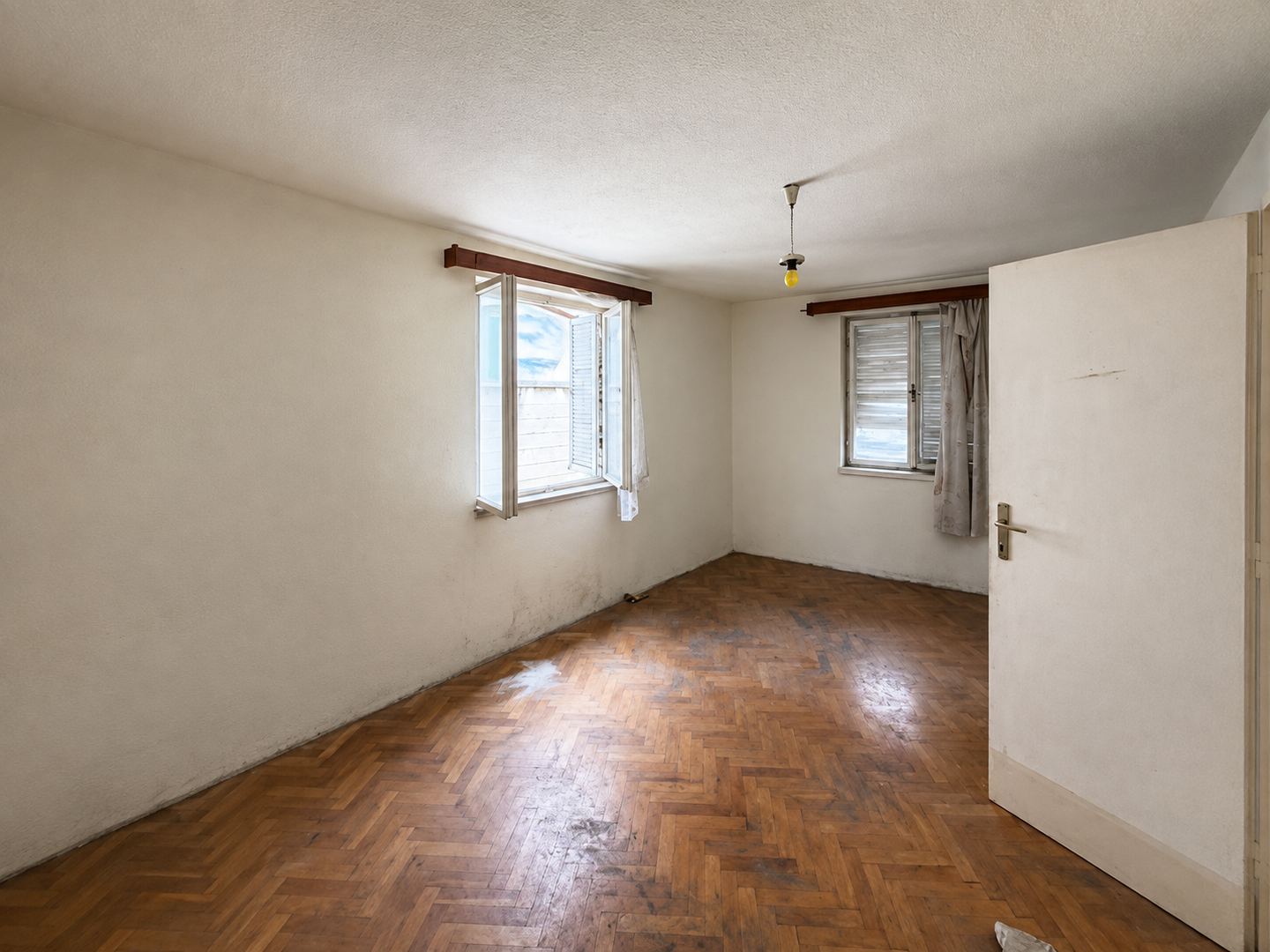 Soba 1 na drugom katu, 14,74 m², fotografija 5